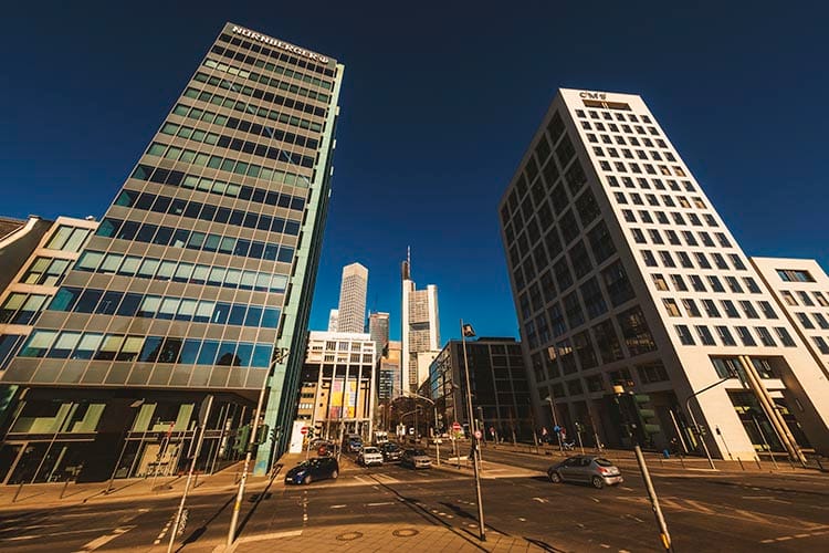 Fuji 8 16mm 2.8 Sample Downtown Frankfurt