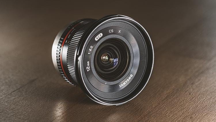 SAMYANG すべり OPTICS 12F2.0 NCS CS/MFT シルバー