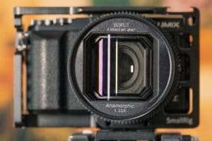 Anamorphic camera lens