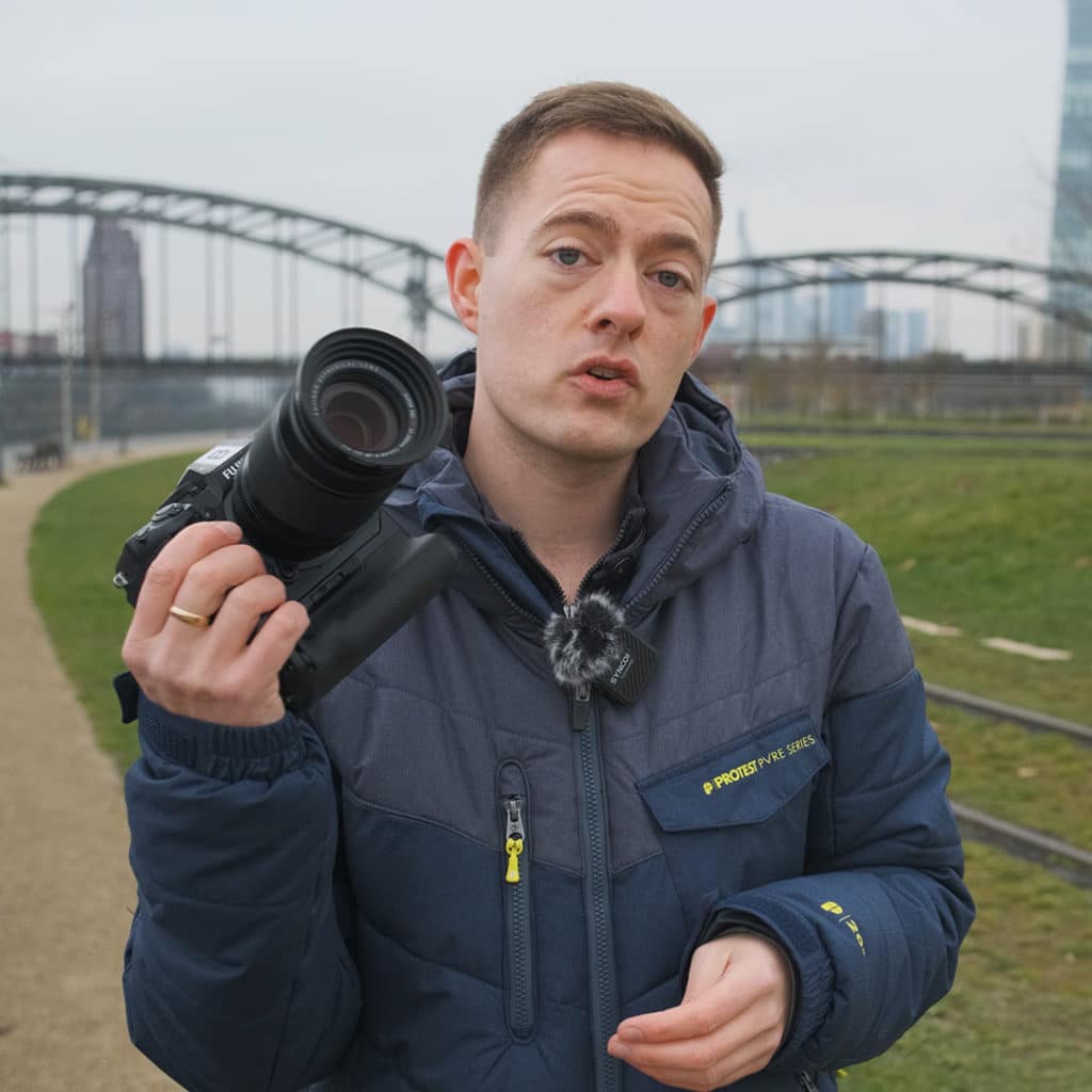 How to shoot a hyperlapse handheld with a telephoto lens