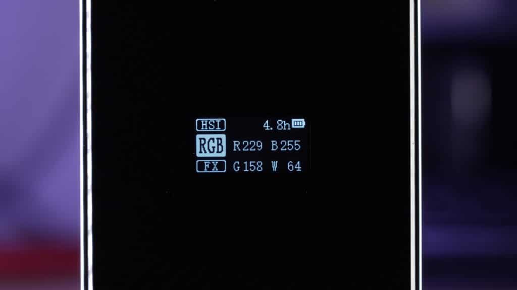 SmallRig RM75 back screen with RGB settings